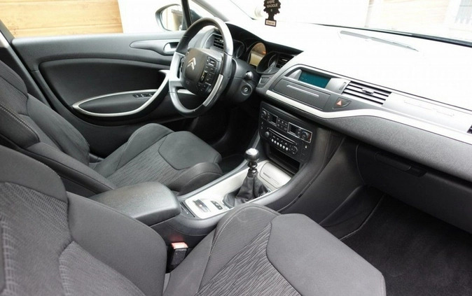 Citroen C5 cena 28900 przebieg: 198000, rok produkcji 2014 z Moryń małe 211